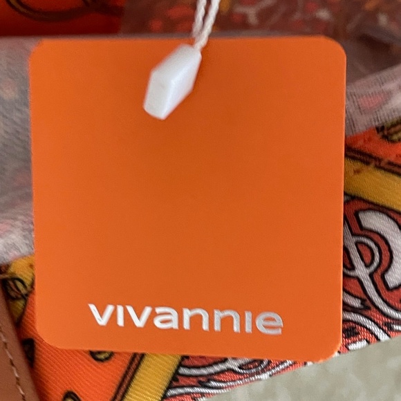 BAG - Picture 4 of 8